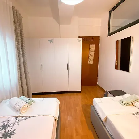 Views - Comfy And Spacious Apartment Tirana